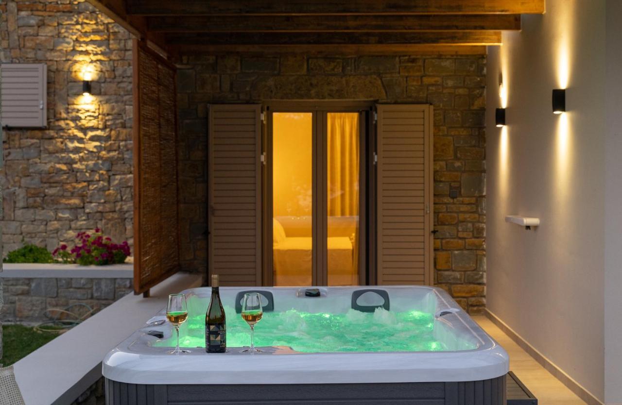 Quinta Essentia Suites Foiníki Eksteriør bilde