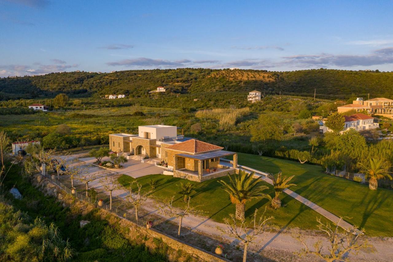 Quinta Essentia Suites Foiníki Eksteriør bilde